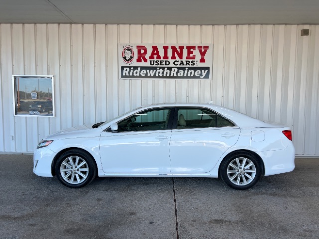 2012 Toyota Camry SE Limited Edition's photo