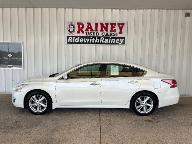 2014 Nissan Altima SL's photo