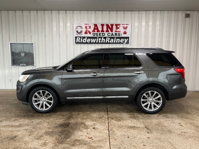 2016 Ford Explorer Limited's photo