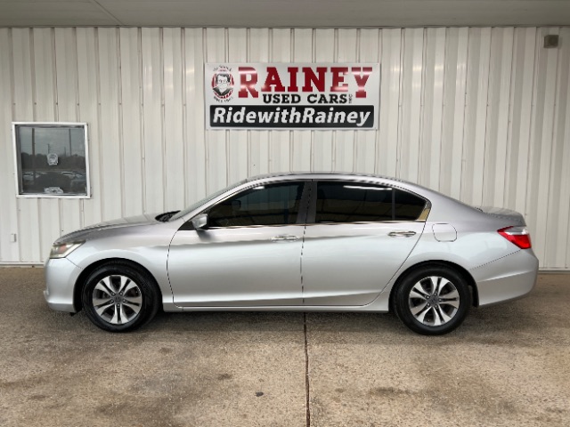 2013 Honda Accord LX's photo