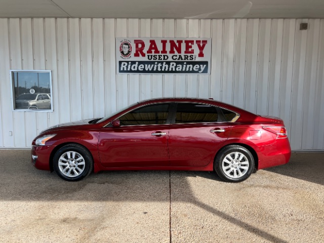 2015 Nissan Altima S's photo