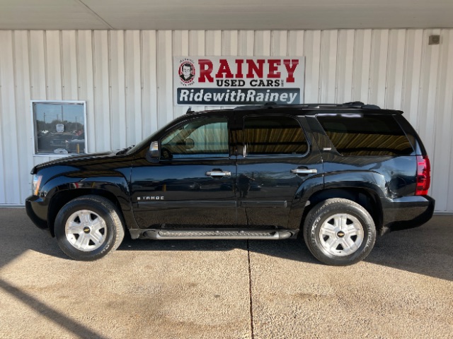 2008 Chevrolet Tahoe LS's photo