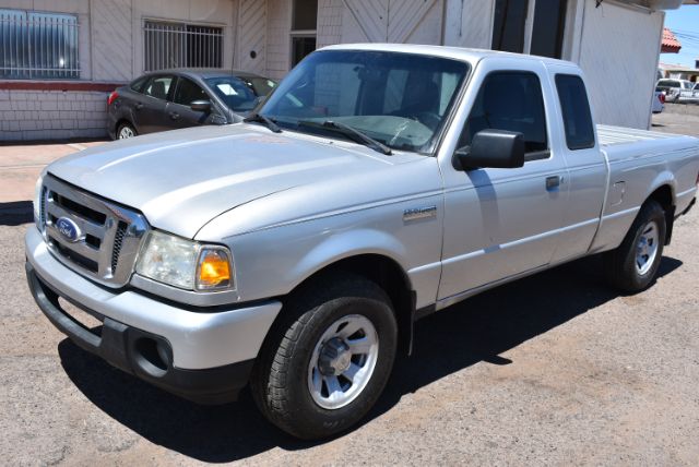 Additional photo of vehicle.