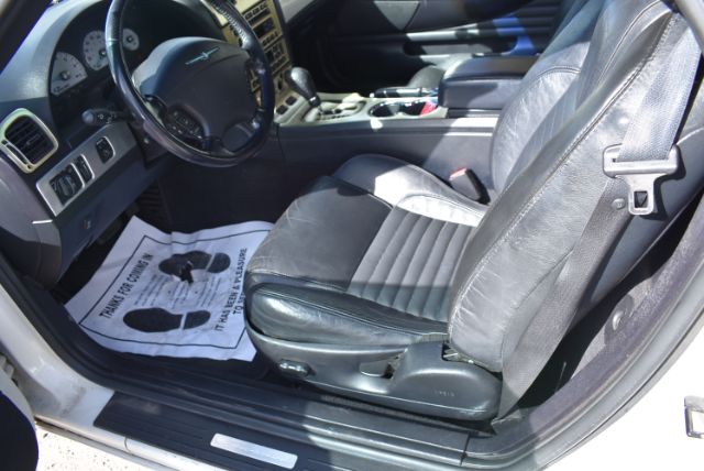 2003 Ford Thunderbird Premium - Photo 11