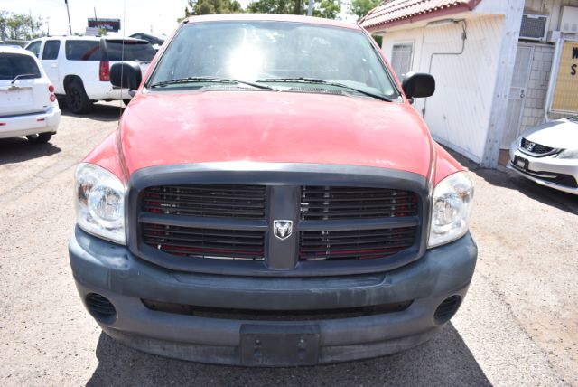 Additional photo of vehicle.