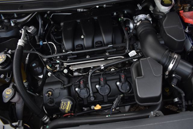 2013 Ford Explorer XLT - Photo 19