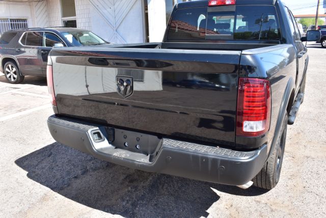 Additional photo of vehicle.