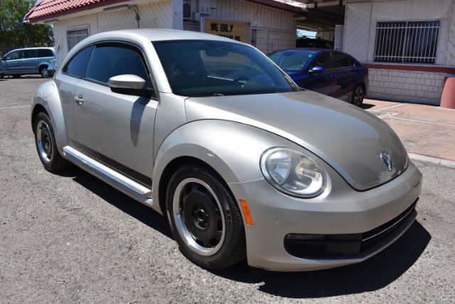 2013 Volkswagen Beetle 2.5