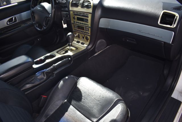 2003 Ford Thunderbird Premium - Photo 15