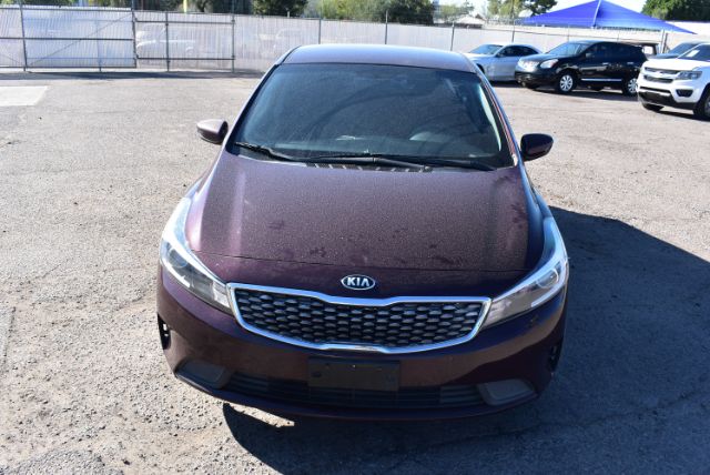 Additional photo of vehicle.