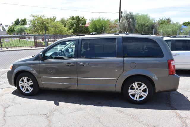 2010 Dodge Grand Caravan Crew - Photo 9