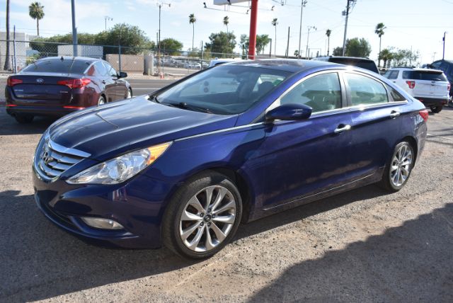 Photo of 2013 HYUNDAI SONATA