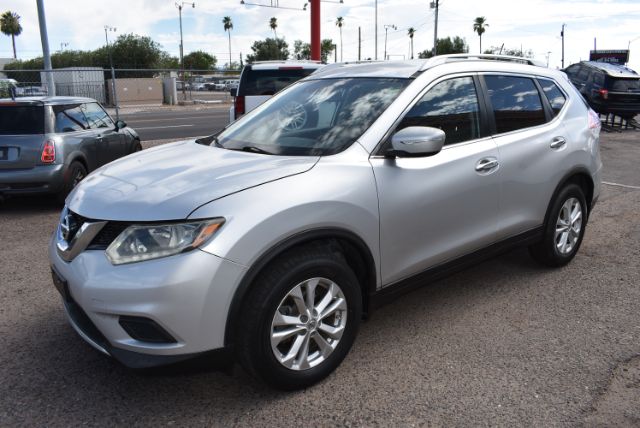 Main photo of 2015 NISSAN ROGUE