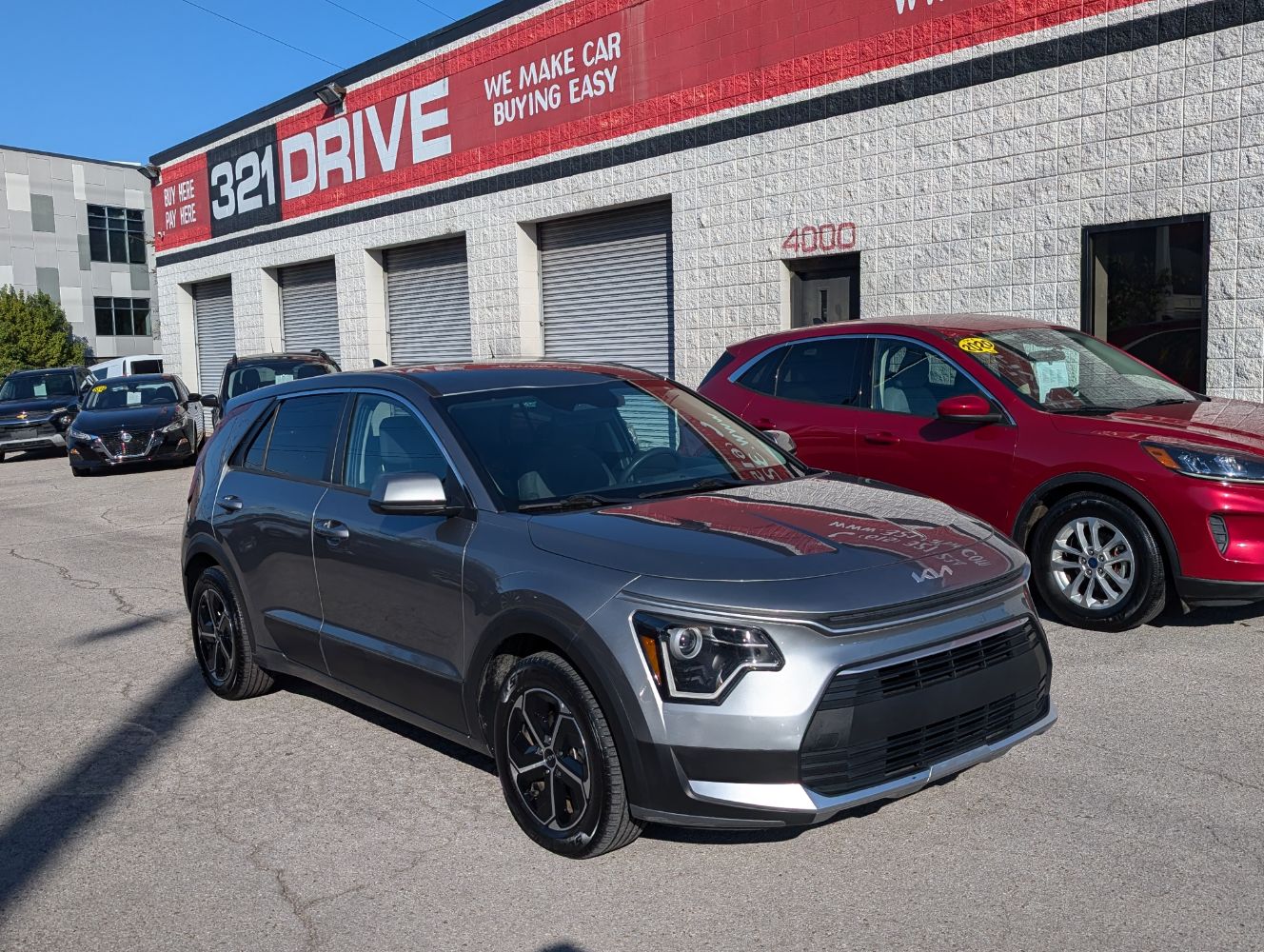 2023 Kia Niro LX