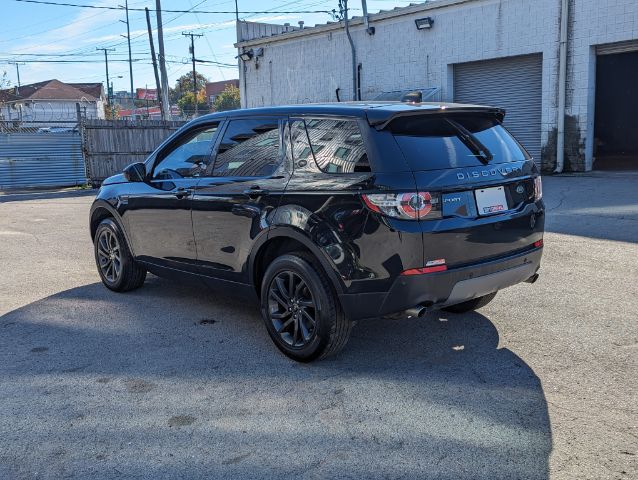 2019 Land Rover Discovery Sport SE photo 8