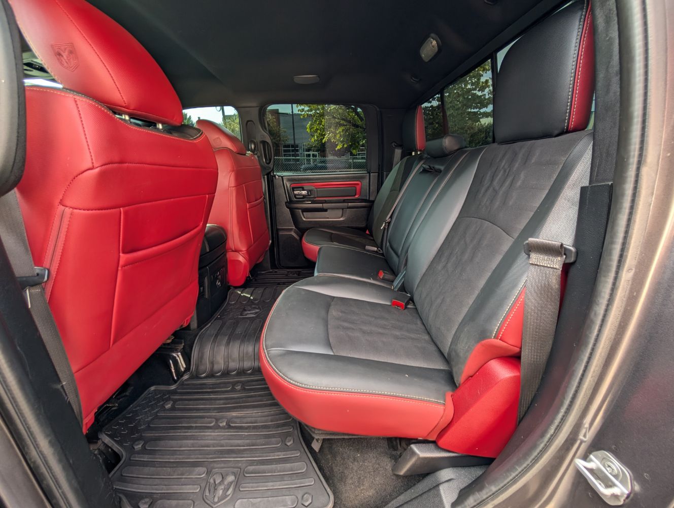2016 Ram 1500 Rebel photo 15