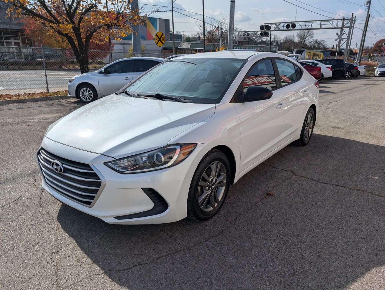 2017 Hyundai Elantra SE's photo
