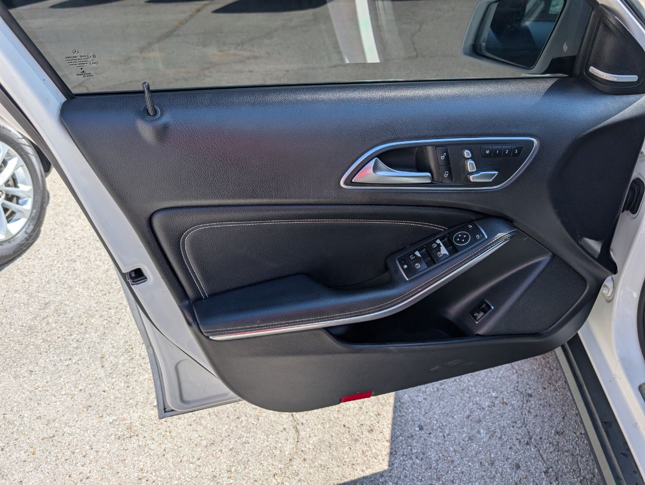 2020 Mercedes Benz GLA 250 4MATIC photo 9
