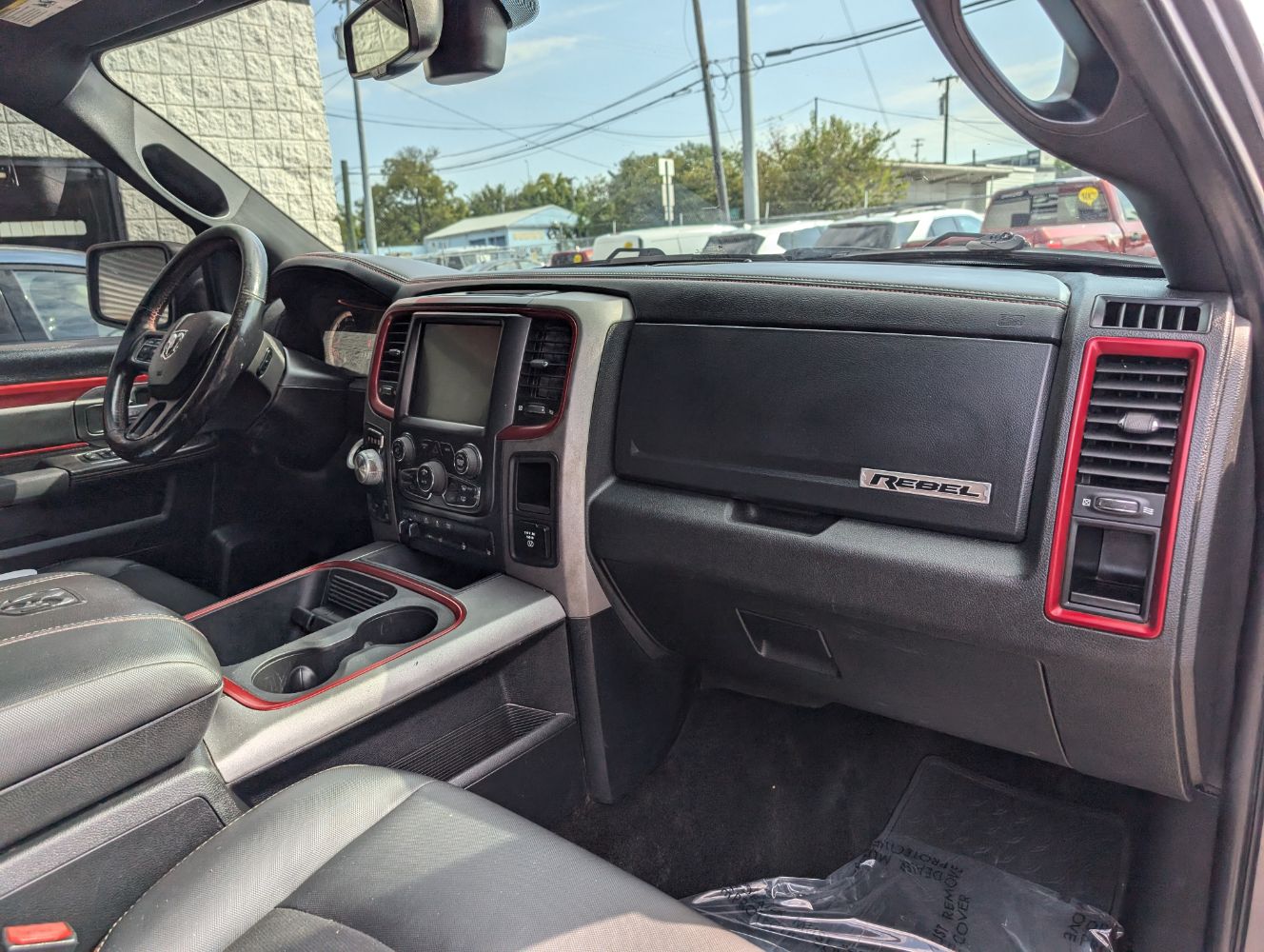 2016 Ram 1500 Rebel photo 12