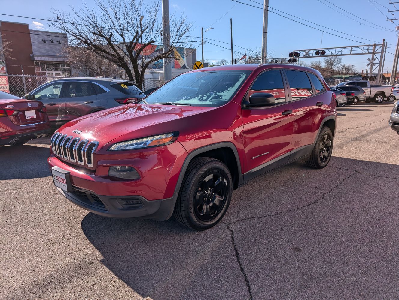2017 Jeep Cherokee Sport's photo