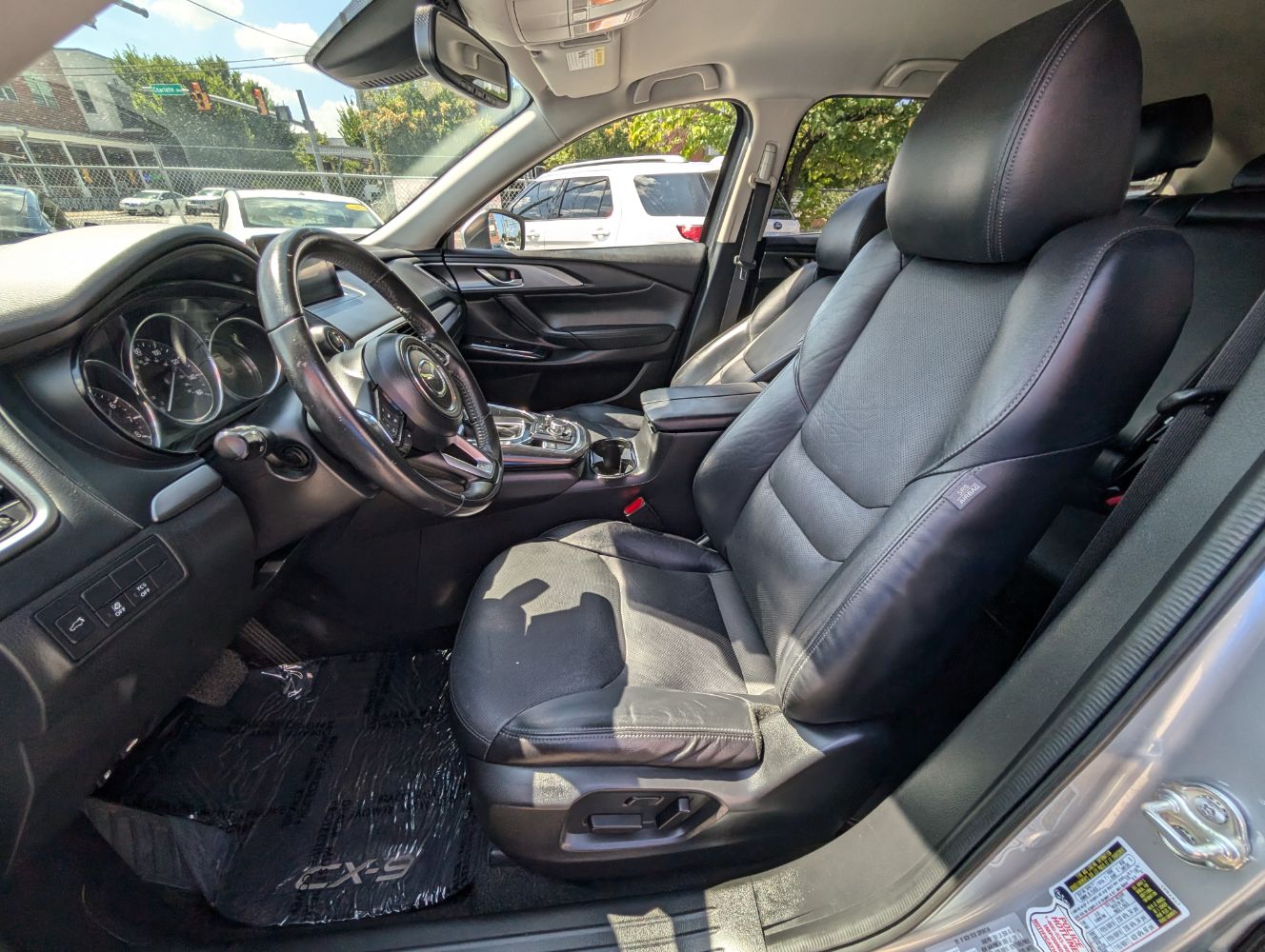 2018 Mazda CX-9 Touring photo 14