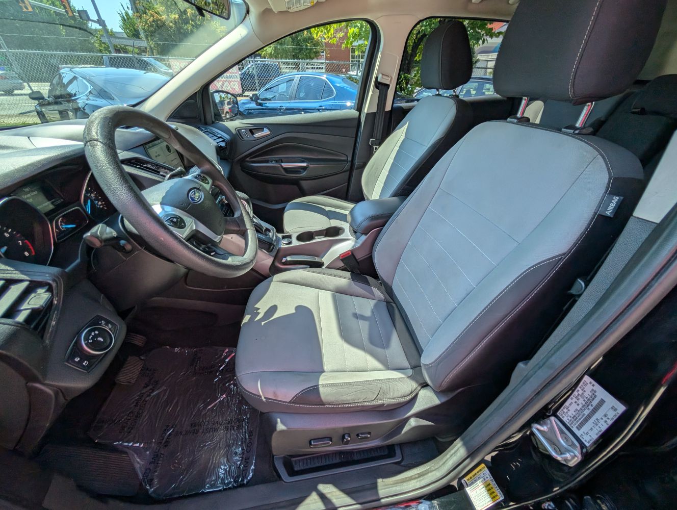 2016 Ford Escape SE photo 12
