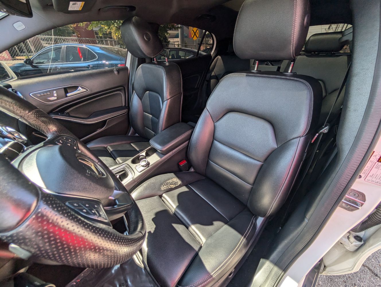 2020 Mercedes Benz GLA 250 4MATIC photo 14