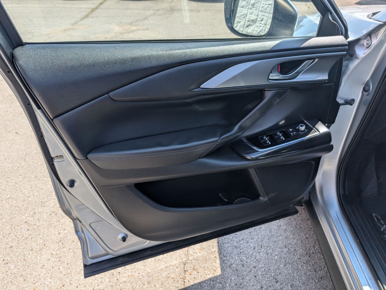 2018 Mazda CX-9 Touring photo 10