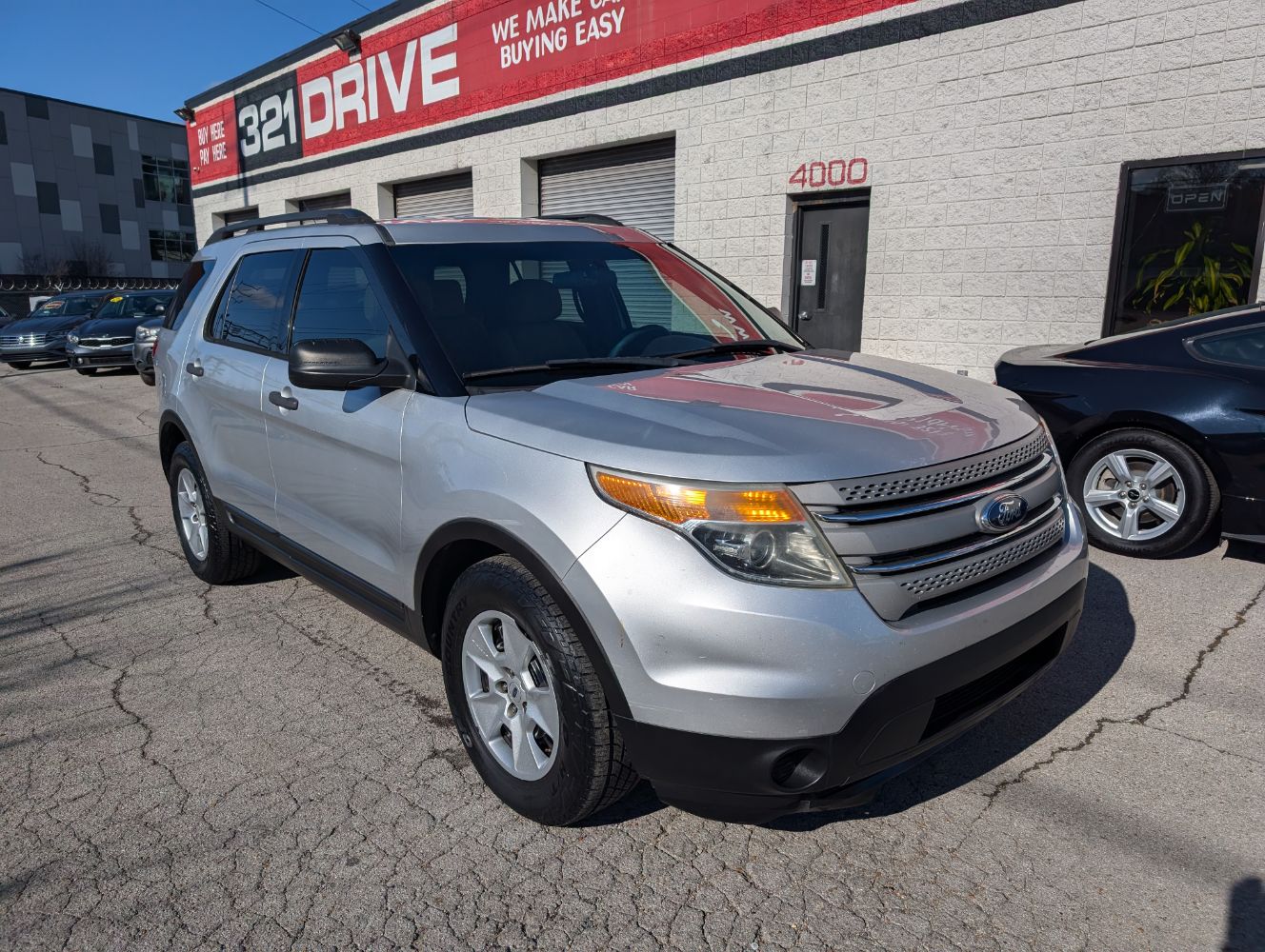 2014 Ford Explorer Base photo 4