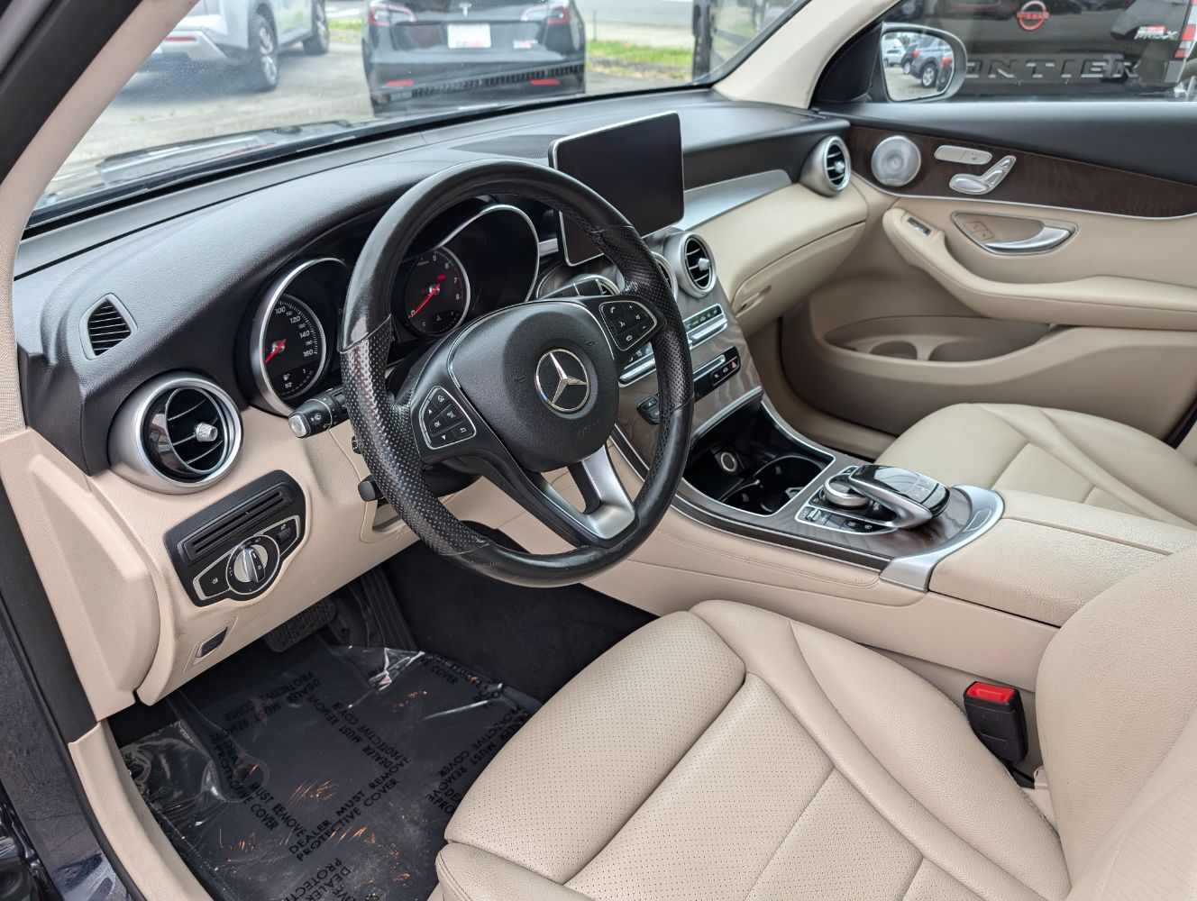 2019 Mercedes Benz GLC 300 4MATIC photo 10