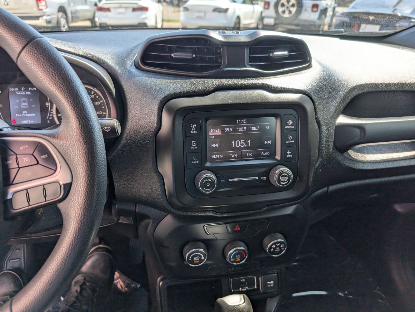 2020 Jeep Renegade Sport photo 21