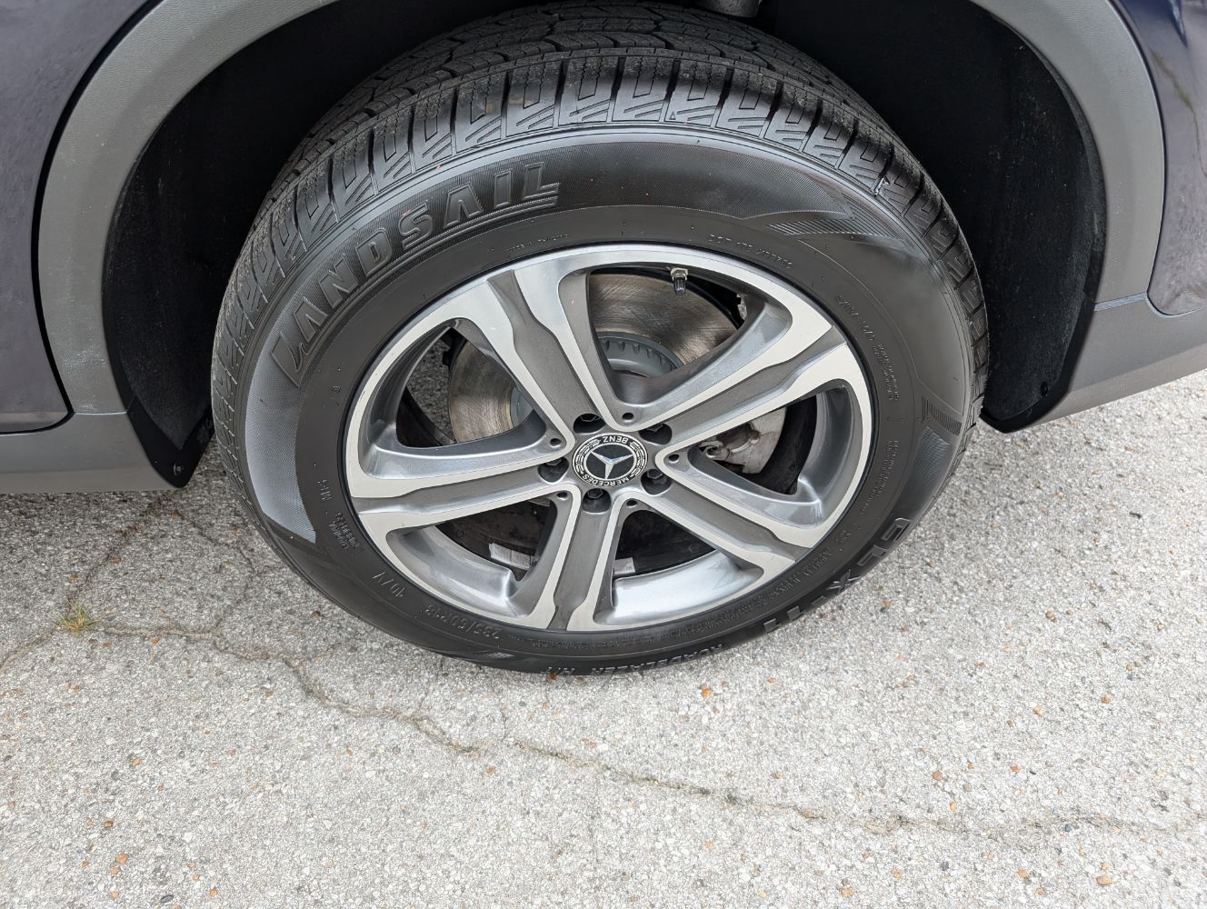 2019 Mercedes Benz GLC 300 4MATIC photo 25