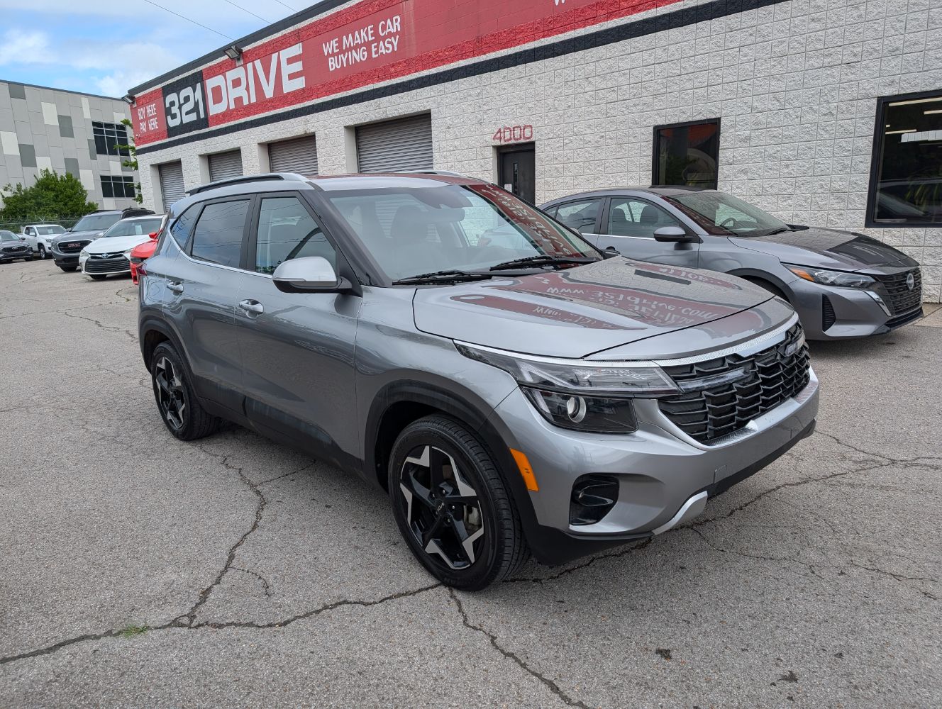 2025 Kia Seltos 2.0 EX FWD's photo