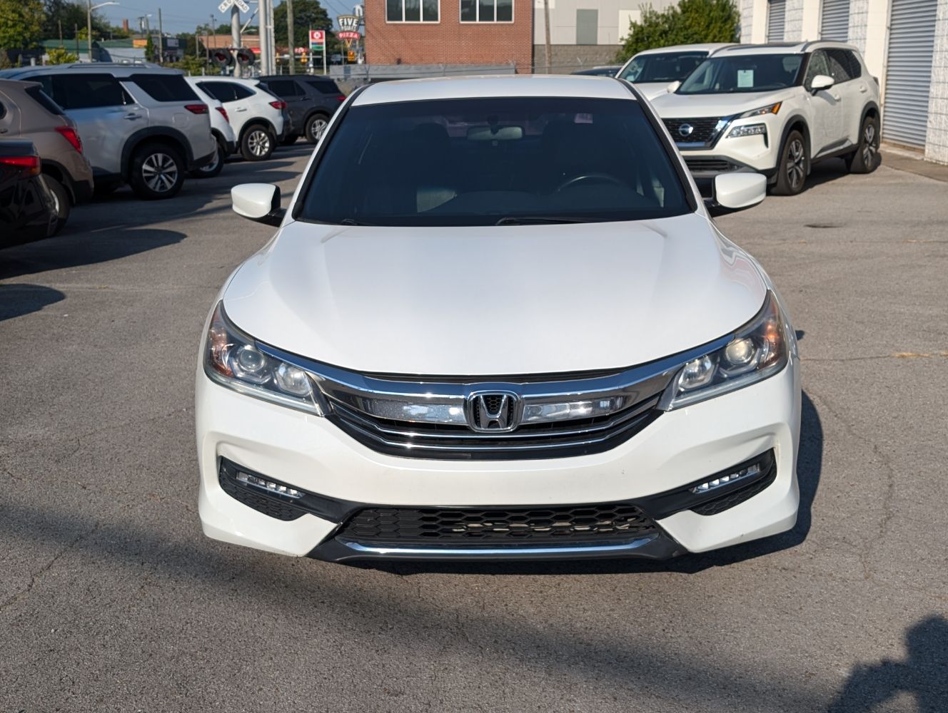 2017 Honda Accord Sport photo 2