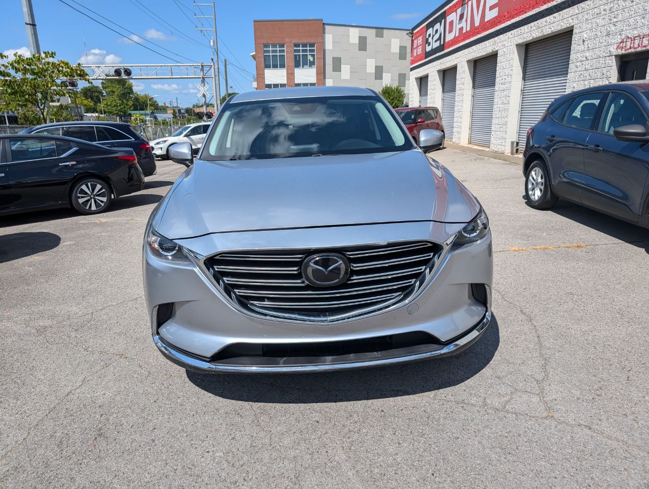 2018 Mazda CX-9 Touring photo 2
