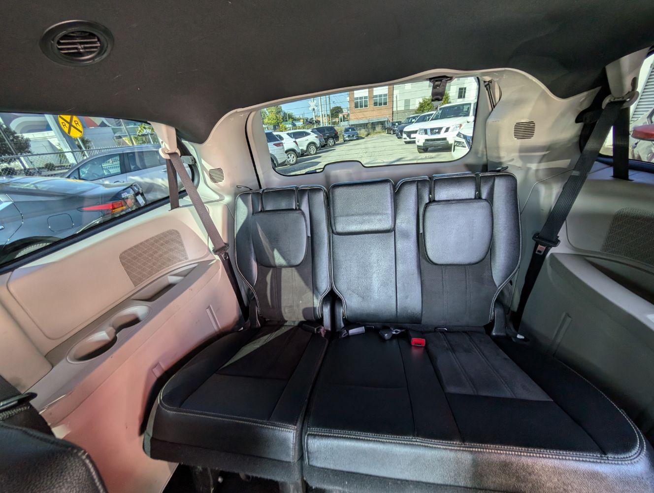 2019 Dodge Grand Caravan SXT photo 15
