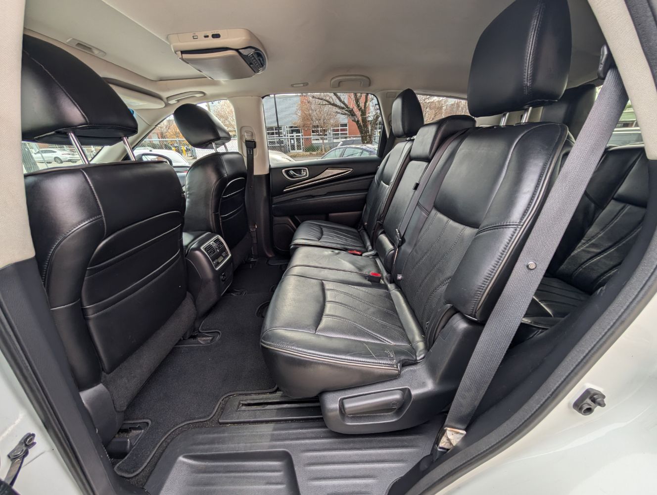 2014 INFINITI QX60 Base photo 17