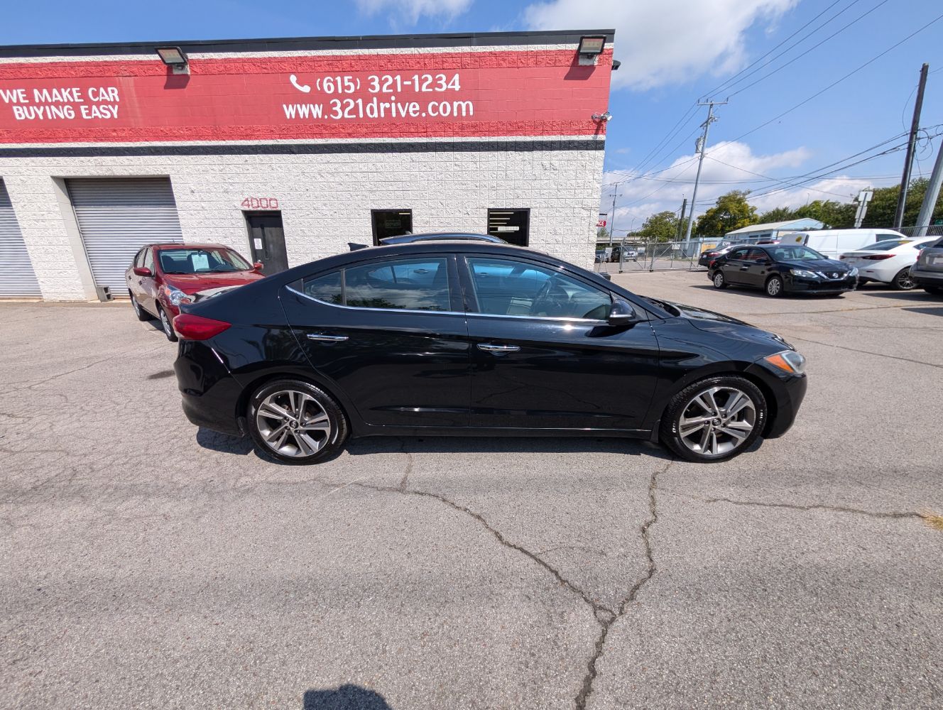 2017 Hyundai Elantra Limited photo 4