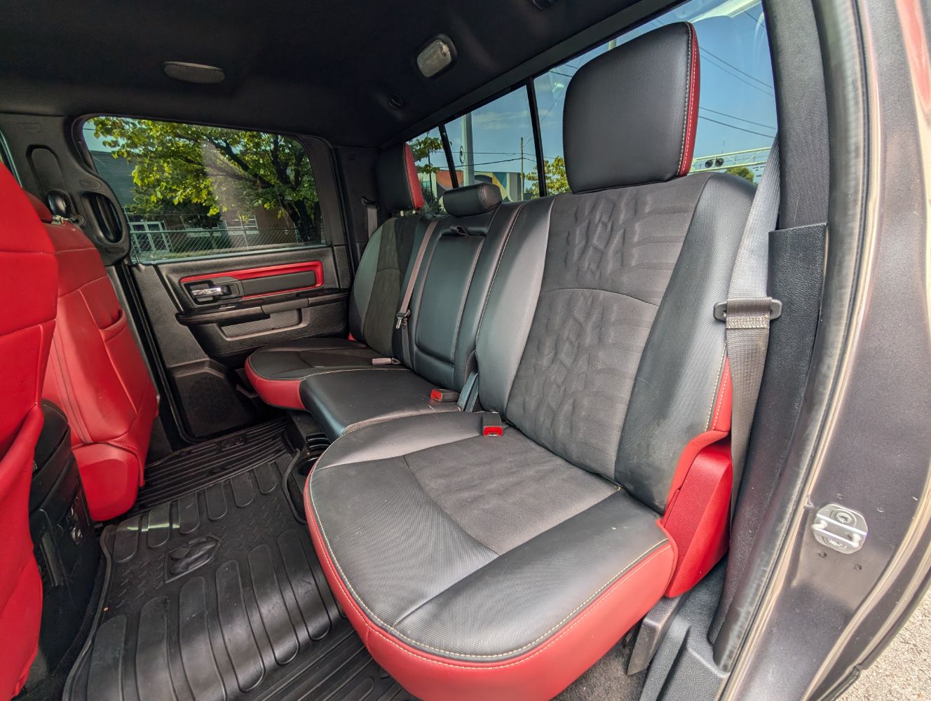 2016 Ram 1500 Rebel photo 16