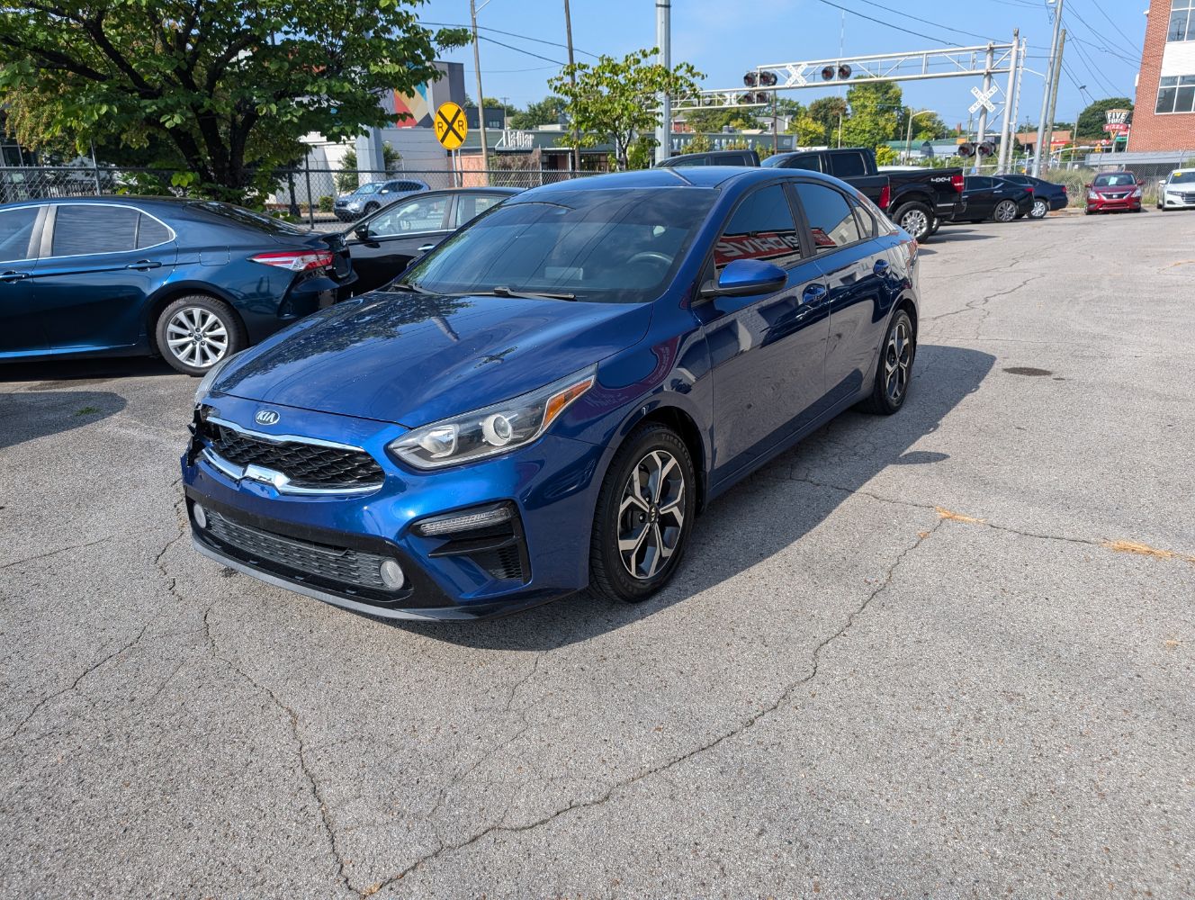 2019 Kia Forte LXS photo 2