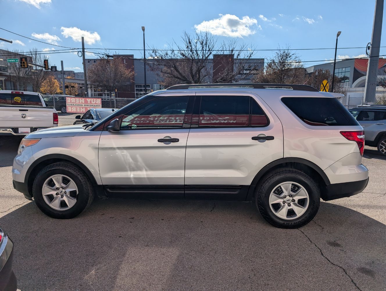 2014 Ford Explorer Base photo 9