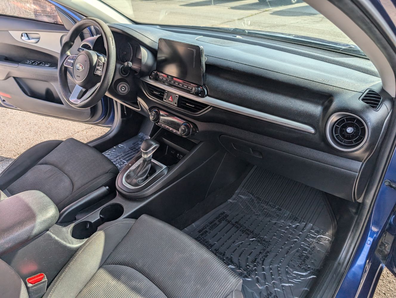 2019 Kia Forte LXS photo 13