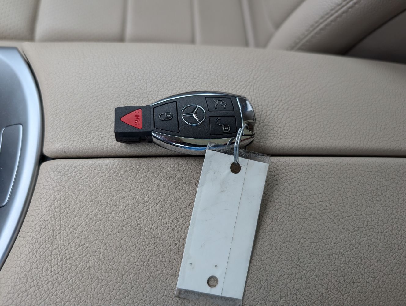 2019 Mercedes Benz GLC 300 4MATIC photo 23