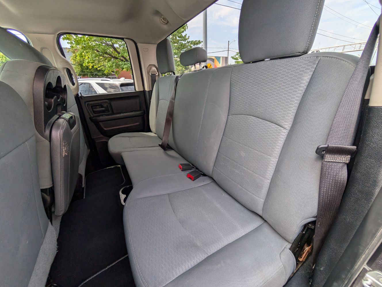 2015 Ram 1500 Tradesman photo 18