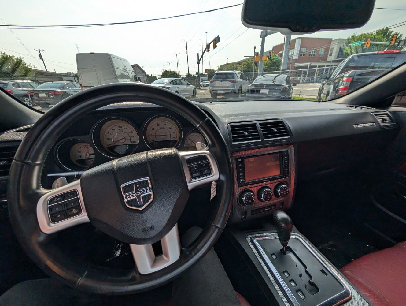 2014 Dodge Challenger R/T photo 13