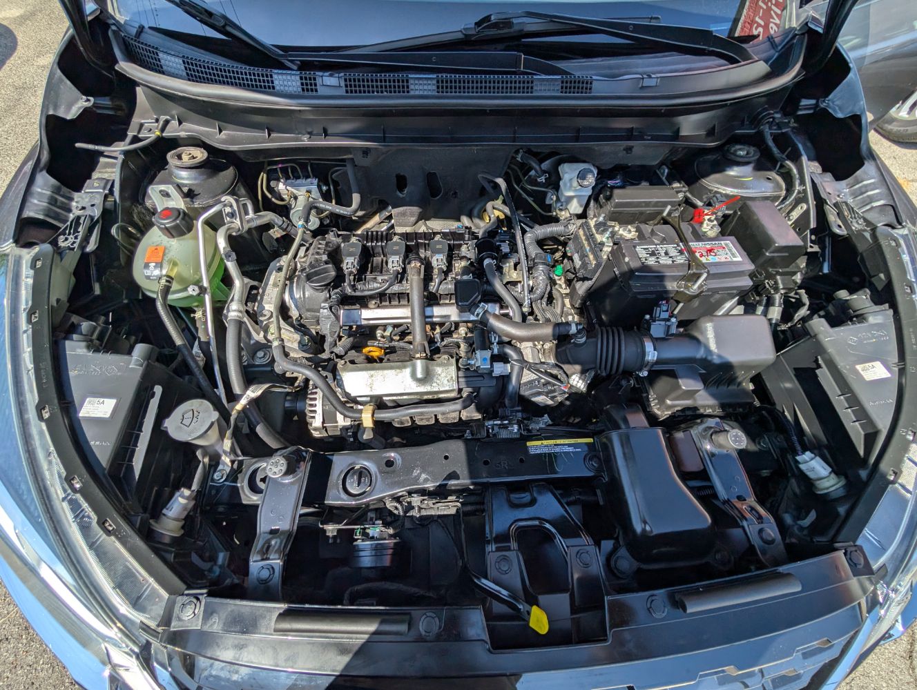 2023 Nissan Kicks S photo 9