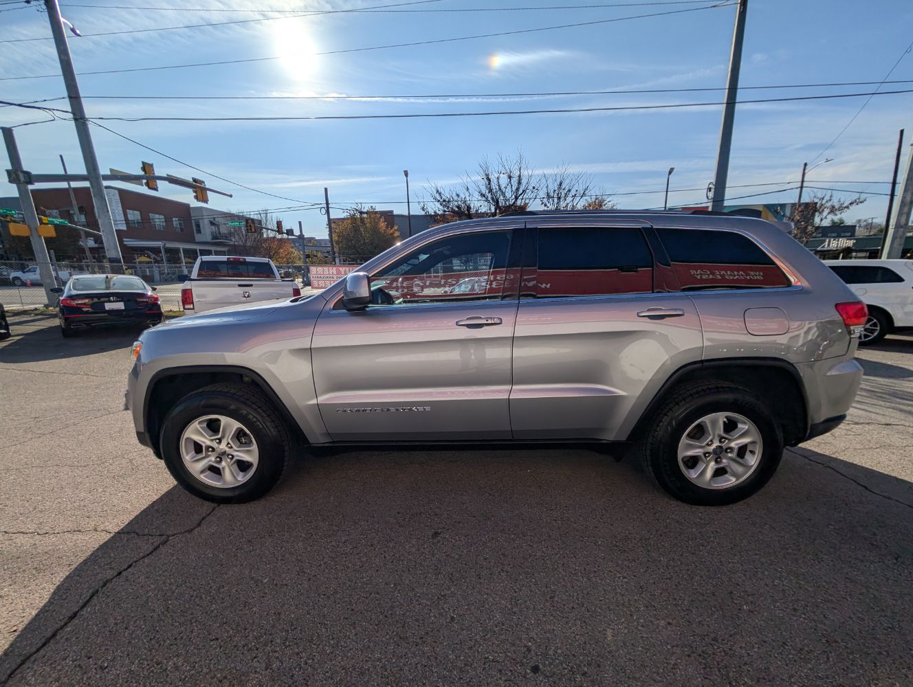 2016 Jeep Grand Cherokee Laredo E photo 9