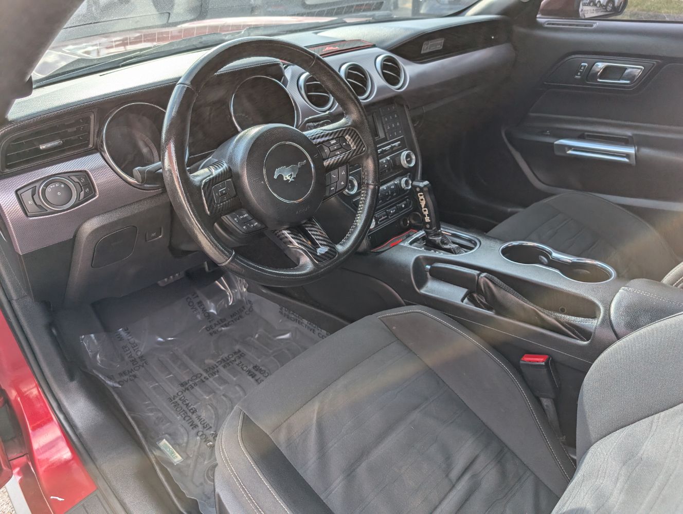 2015 Ford Mustang GT photo 11