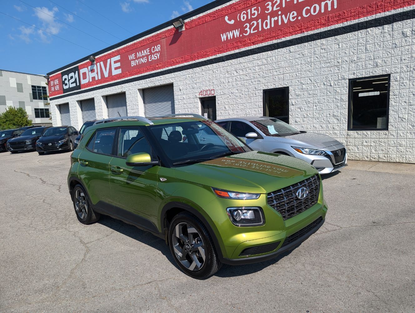 2024 Hyundai Venue SEL / Limited