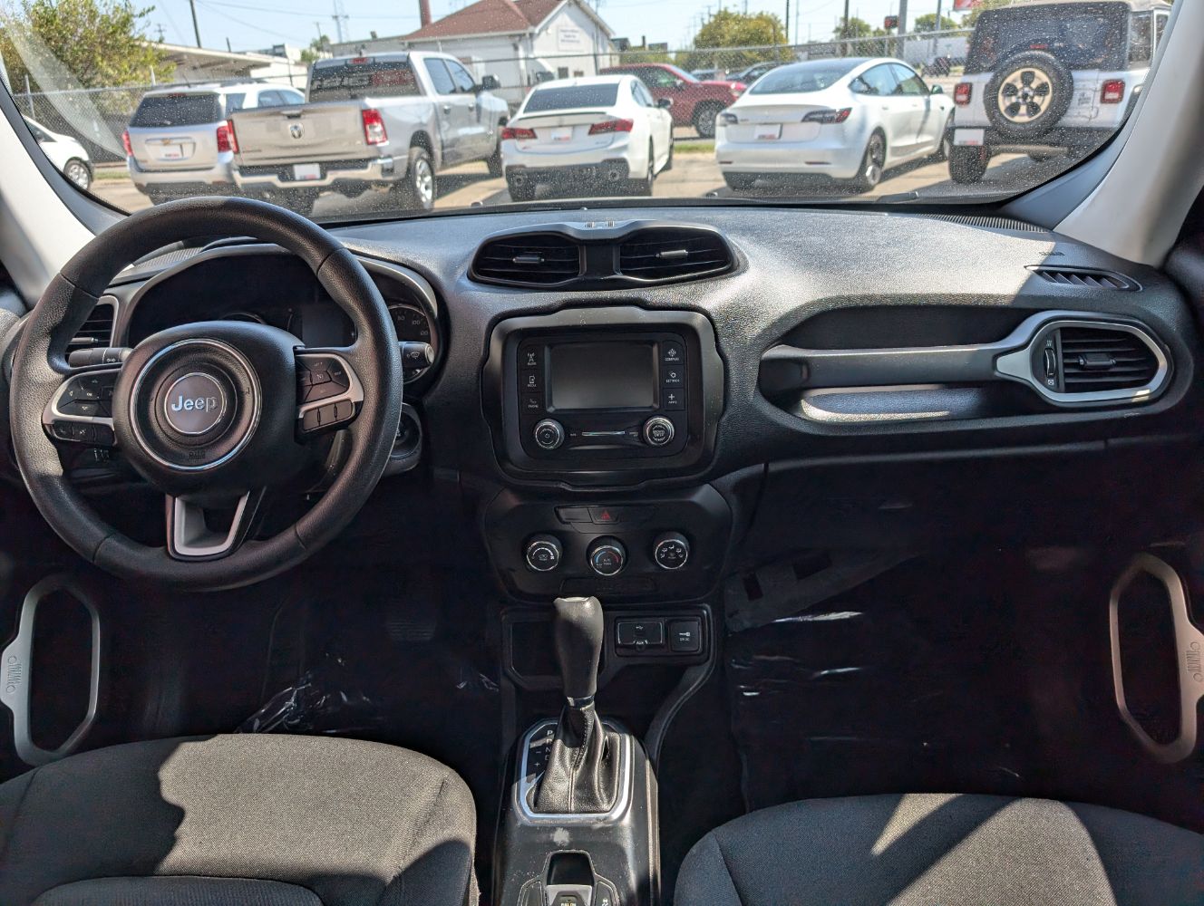 2020 Jeep Renegade Sport photo 13